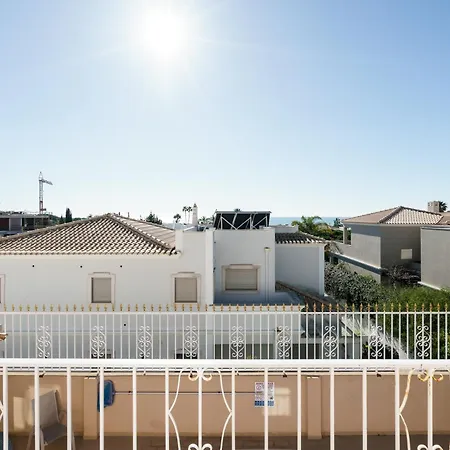 Hébergement de vacances By Intiholidays Guia (Faro)